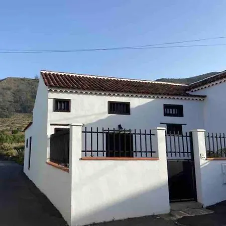 Preciosa Casa Canaria En Un Paraiso Natural