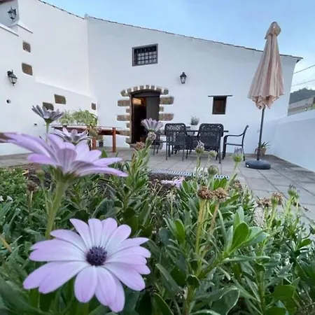 Preciosa Casa Canaria En Un Paraiso Natural