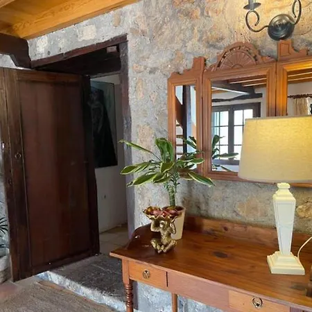 Preciosa Casa Canaria En Un Paraiso Natural